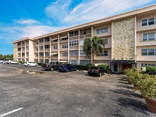 410 SE 2nd St 308, Hallandale Beach FL 33009