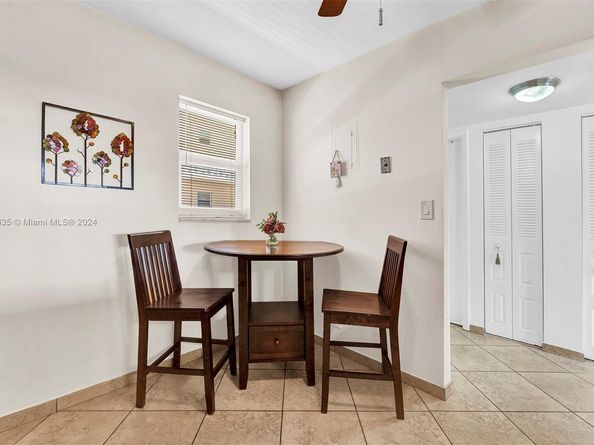 410 SE 2nd St 308, Hallandale Beach FL 33009