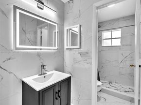 255 Somerset Way, Weston FL 33326