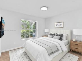 255 Somerset Way, Weston FL 33326