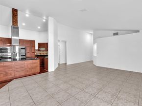 255 Somerset Way, Weston FL 33326