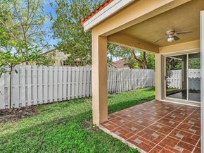 255 Somerset Way, Weston FL 33326