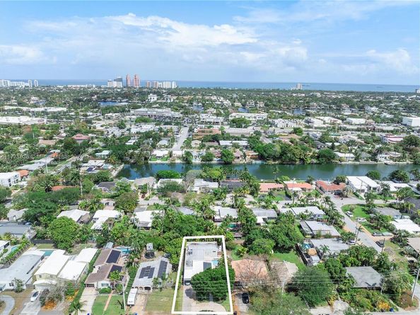 1718 N Victoria Park Rd, Fort Lauderdale FL 33305