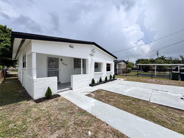 1467 NW 154th St, Miami Gardens FL 33054