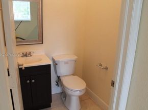 2945 Coconut Ave, Miami FL 33133