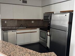 3400 NE 192nd St 802, Aventura FL 33180