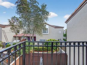 10425 SW 154th Ct 6, Miami FL 33196