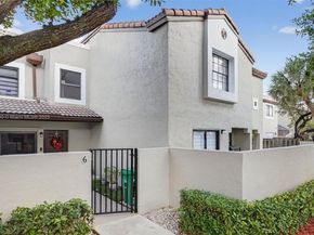 10425 SW 154th Ct 6, Miami FL 33196