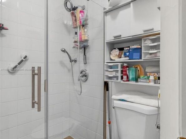 10425 SW 154th Ct 6, Miami FL 33196