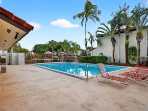 10425 SW 154th Ct 6, Miami FL 33196