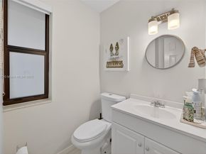 10425 SW 154th Ct 6, Miami FL 33196