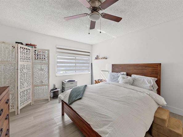 10425 SW 154th Ct 6, Miami FL 33196