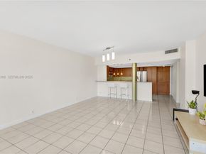 520 W Brickell Key Dr A619, Miami FL 33131