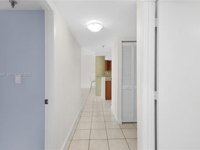 520 W Brickell Key Dr A619, Miami FL 33131