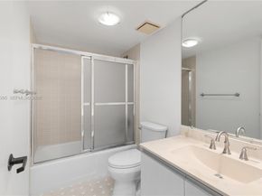 520 W Brickell Key Dr A619, Miami FL 33131