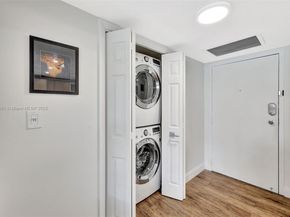 800 SE 20th Ave 303, Deerfield Beach FL 33441