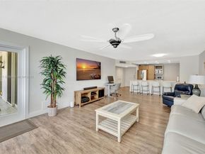 800 SE 20th Ave 303, Deerfield Beach FL 33441