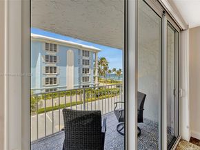 800 SE 20th Ave 303, Deerfield Beach FL 33441