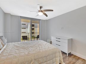 800 SE 20th Ave 303, Deerfield Beach FL 33441