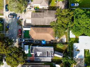 1737-1739 NW 47th Ter, Miami FL 33142