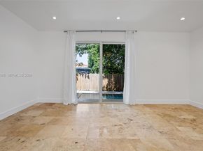 2784 SW 34th Ave, Miami FL 33133