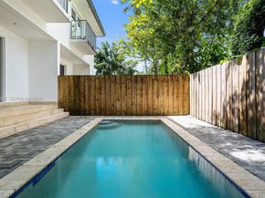 2784 SW 34th Ave, Miami FL 33133