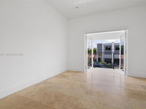 2784 SW 34th Ave, Miami FL 33133