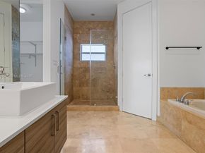 2784 SW 34th Ave, Miami FL 33133