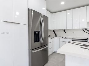 1611 NE 40th Pl, Oakland Park FL 33334
