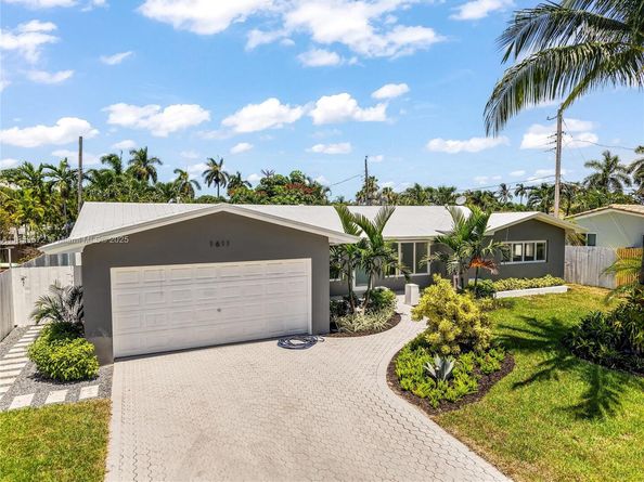 1611 NE 40th Pl, Oakland Park FL 33334