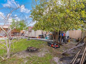 380 E 56th St, Hialeah FL 33013