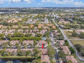 3811 NW 91st Ter, Sunrise FL 33351