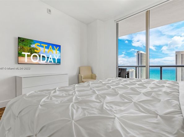 2600 E Hallandale Beach Blvd T3302, Hallandale Beach FL 33009