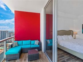 2600 E Hallandale Beach Blvd T3302, Hallandale Beach FL 33009