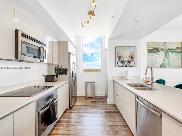 2600 E Hallandale Beach Blvd T3302, Hallandale Beach FL 33009