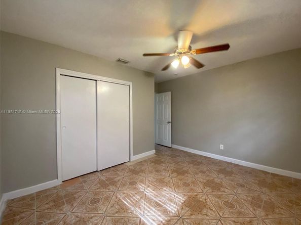 2410 NW 170th Ter, Miami Gardens FL 33056