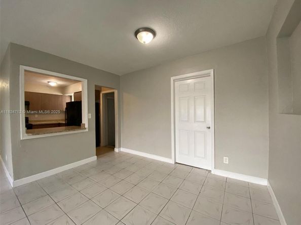 2410 NW 170th Ter, Miami Gardens FL 33056