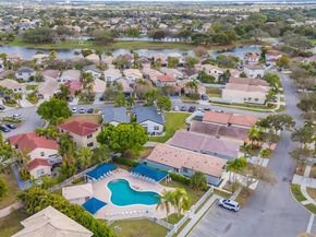 2627 SW 177th Ave, Miramar FL 33029