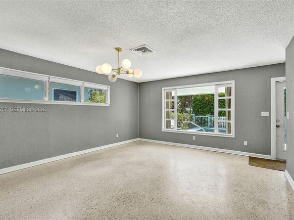 1421 S Palmway, Lake Worth FL 33460