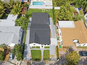 4237 SW 7th St, Miami FL 33134