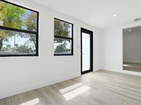4237 SW 7th St, Miami FL 33134