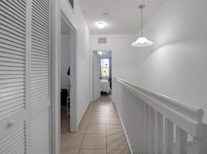 3330 NE 13th Cir Dr 11122, Homestead FL 33033