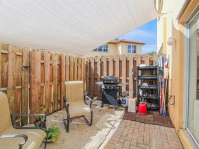 3330 NE 13th Cir Dr 11122, Homestead FL 33033