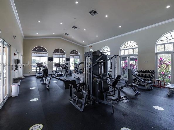 3330 NE 13th Cir Dr 11122, Homestead FL 33033