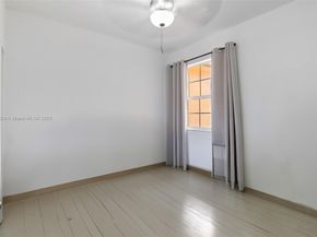 3330 NE 13th Cir Dr 11122, Homestead FL 33033