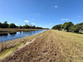 7310 NW 1st St 105, Margate FL 33063