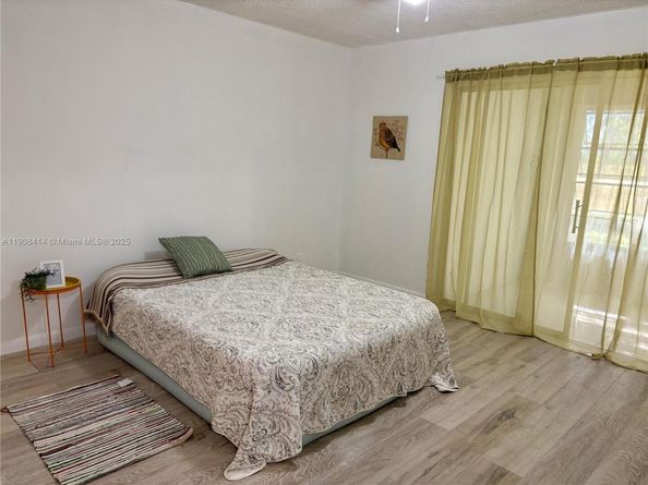 7310 NW 1st St 105, Margate FL 33063