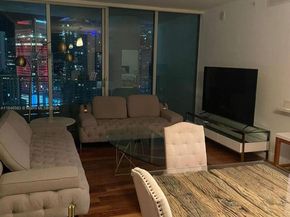 90 SW 3rd St 3504, Miami FL 33130