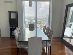 90 SW 3rd St 3504, Miami FL 33130