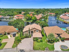 9940 SW 4th St, Plantation FL 33324